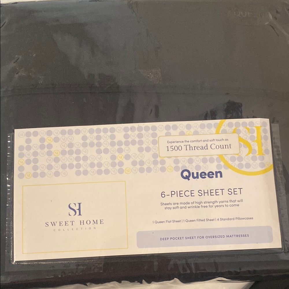 Black Queen 6-Piece Sheet Set
